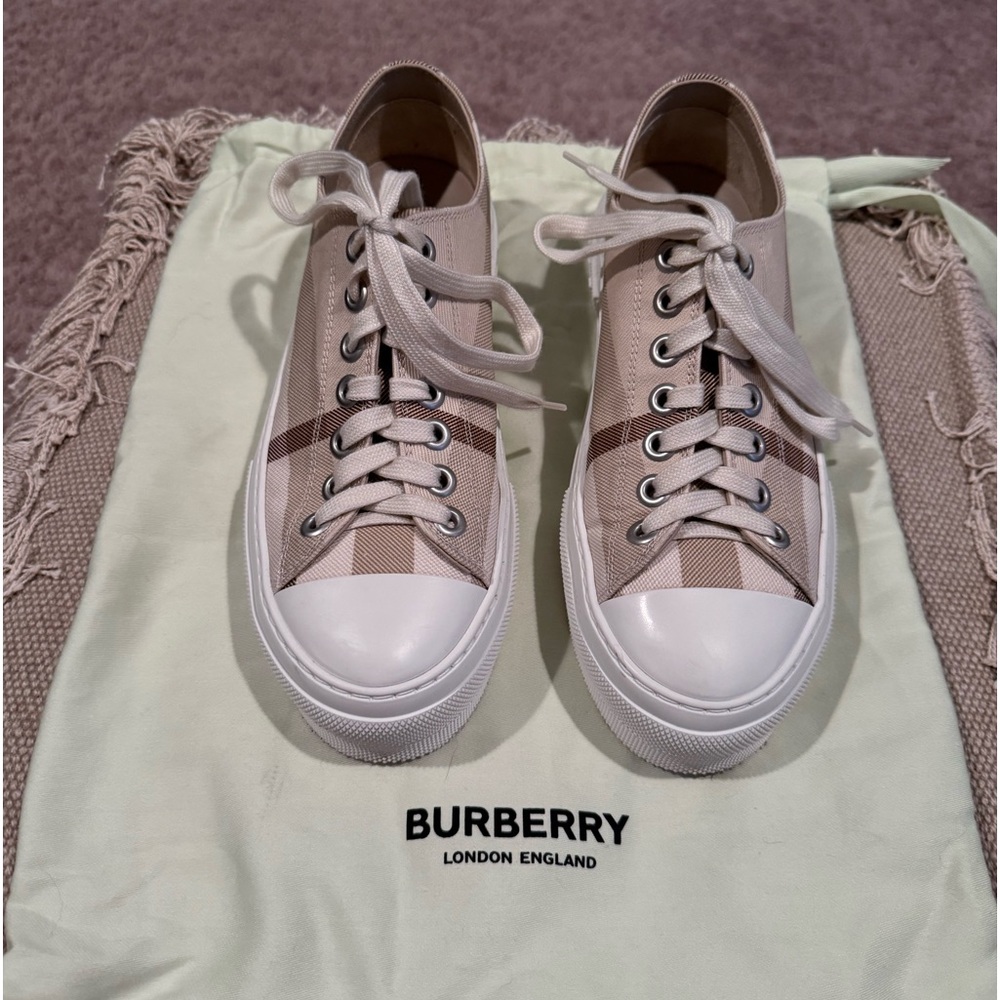 Burberry Check Cotton Sneaker. Size 9.5